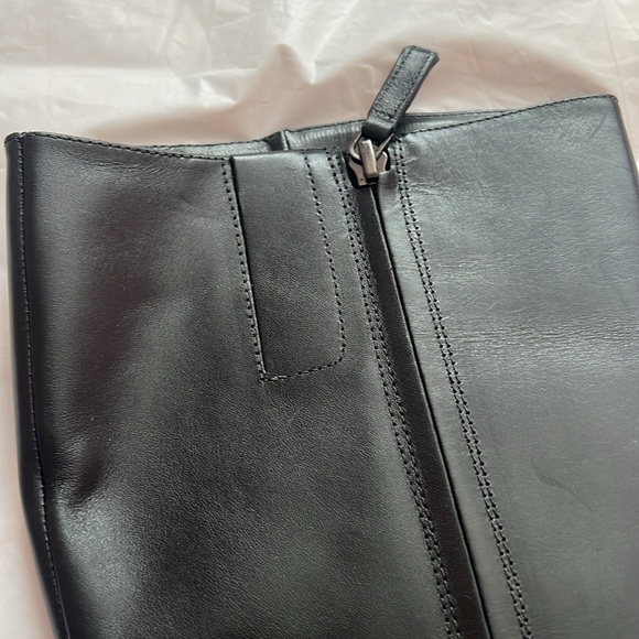 Women’s leather boots - Picture 11 of 13